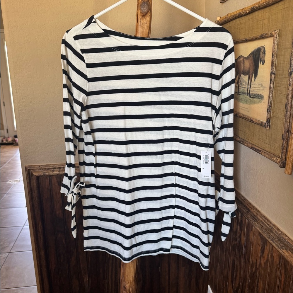 Old Navy Black and White Striped Top